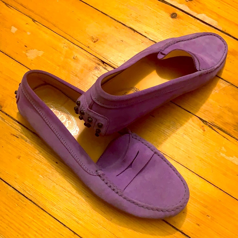 Shoes - Picture 2 of 6
